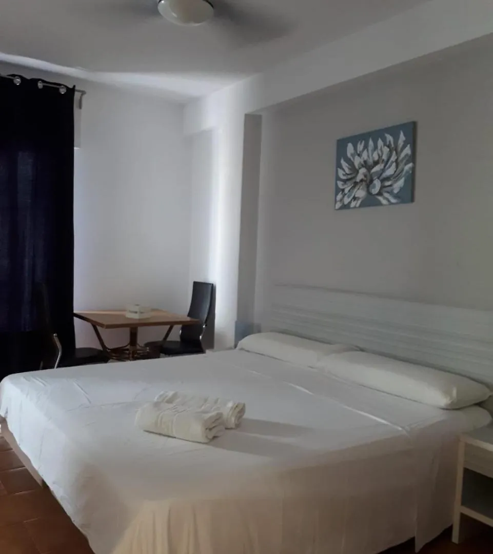 Ancla Beach Apartments Benalmadena