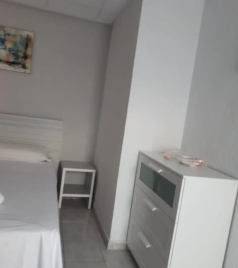 Ancla Beach Apartments Benalmadena Spain