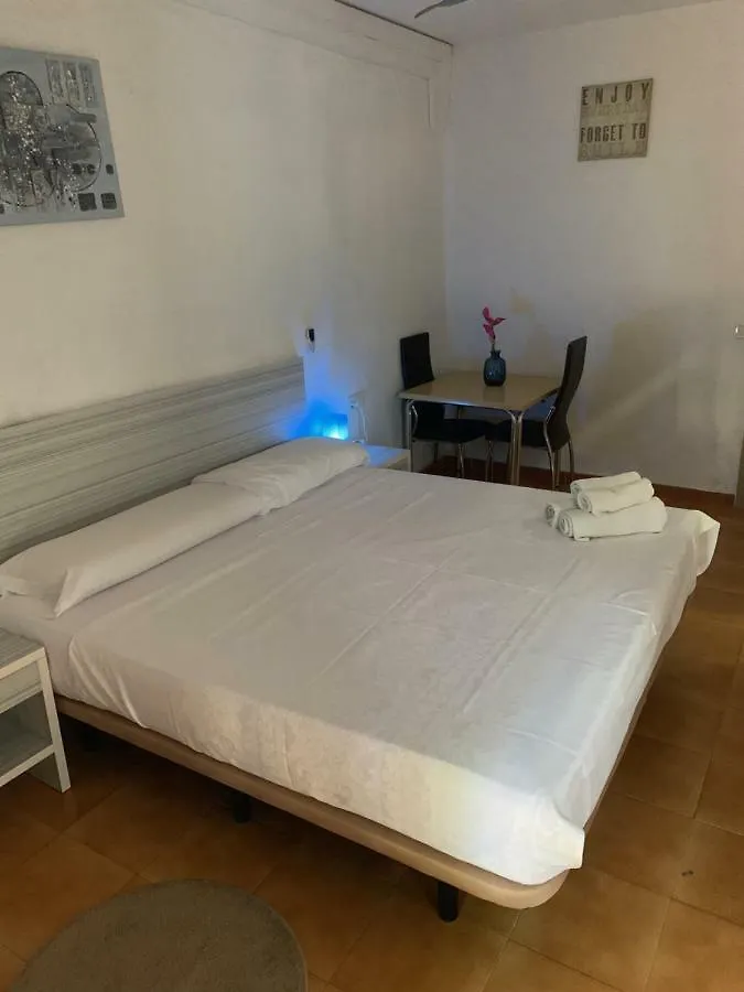 Ancla Beach Apartments Benalmadena 0*,  Spain