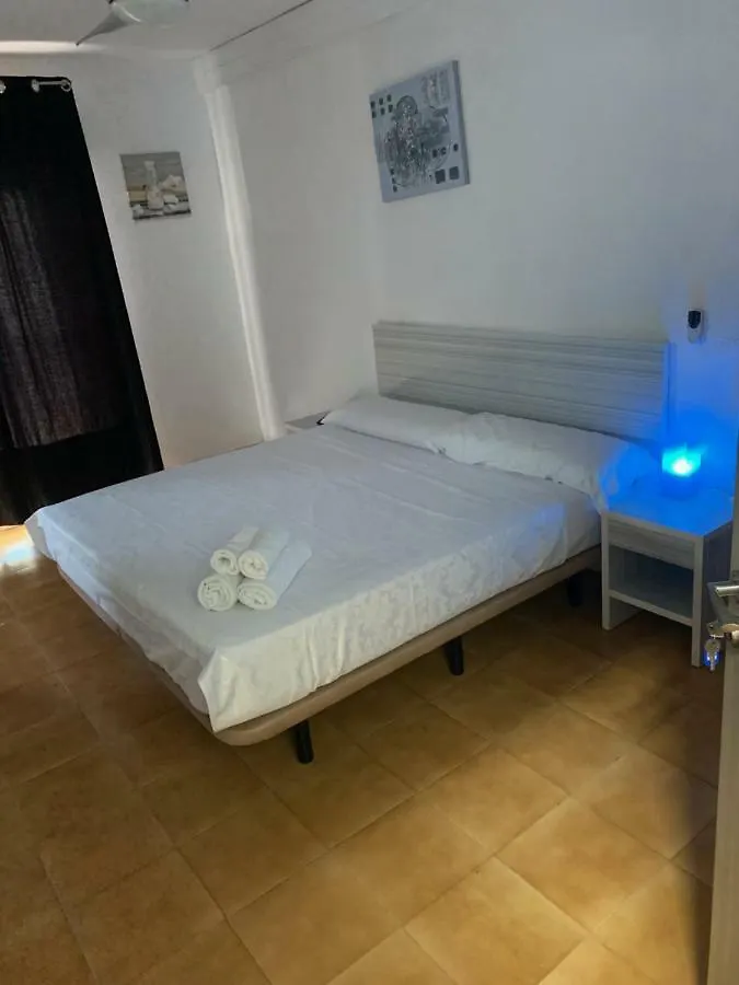 Ancla Beach Apartments Benalmadena Spain