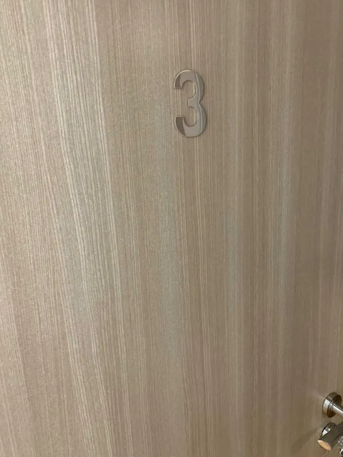 Ancla Beach Apartments 贝纳尔马德纳